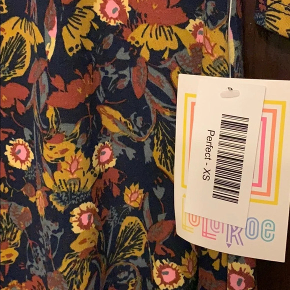⭐️ 2 for $10 ⭐️ NWT! Women’s Lularoe Perfect Size XS - Picture 3 of 3